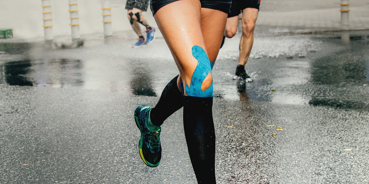 what-compression-socks-can—and-can’t—do-for-your-workouts